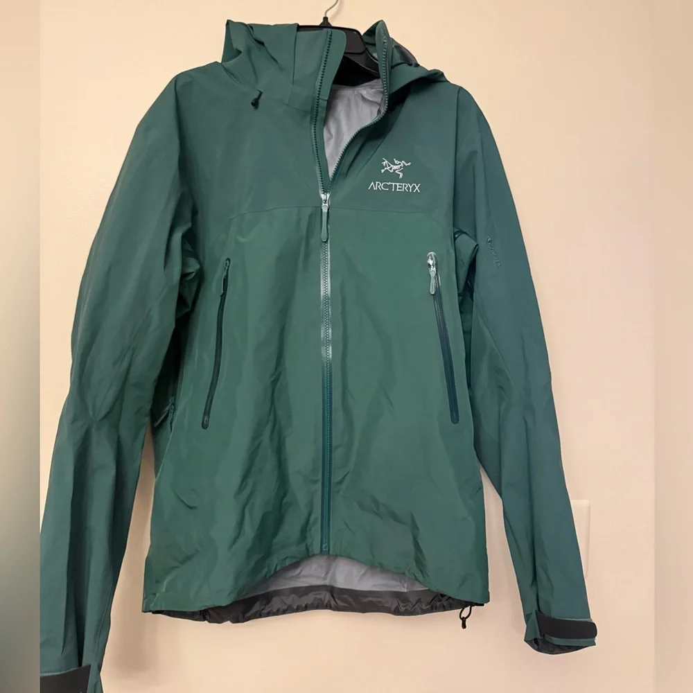 Arc'teryx Beta AR Men’s jacket - Picture 5 of 14